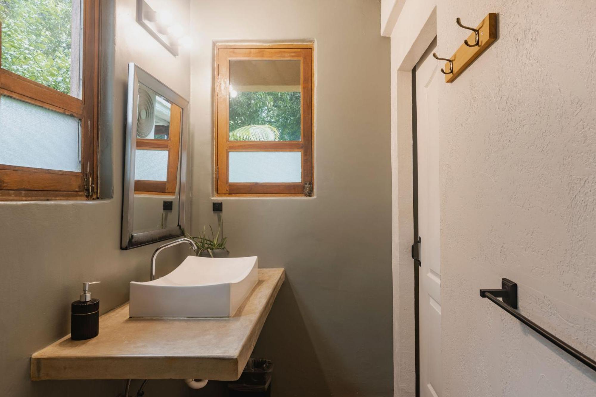 Venao Surf Lodge Playa Venao Εξωτερικό φωτογραφία